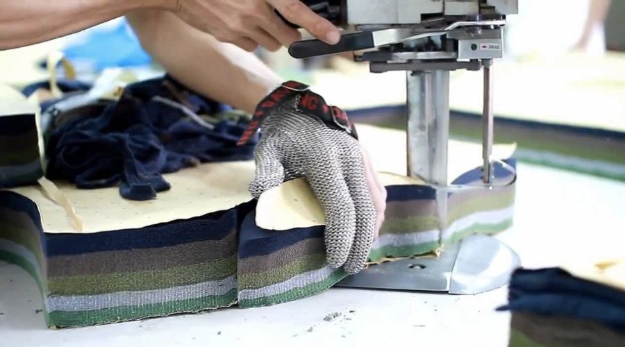 Máy cắt vải cầm tay có thật sự tốt và hiệu quả?